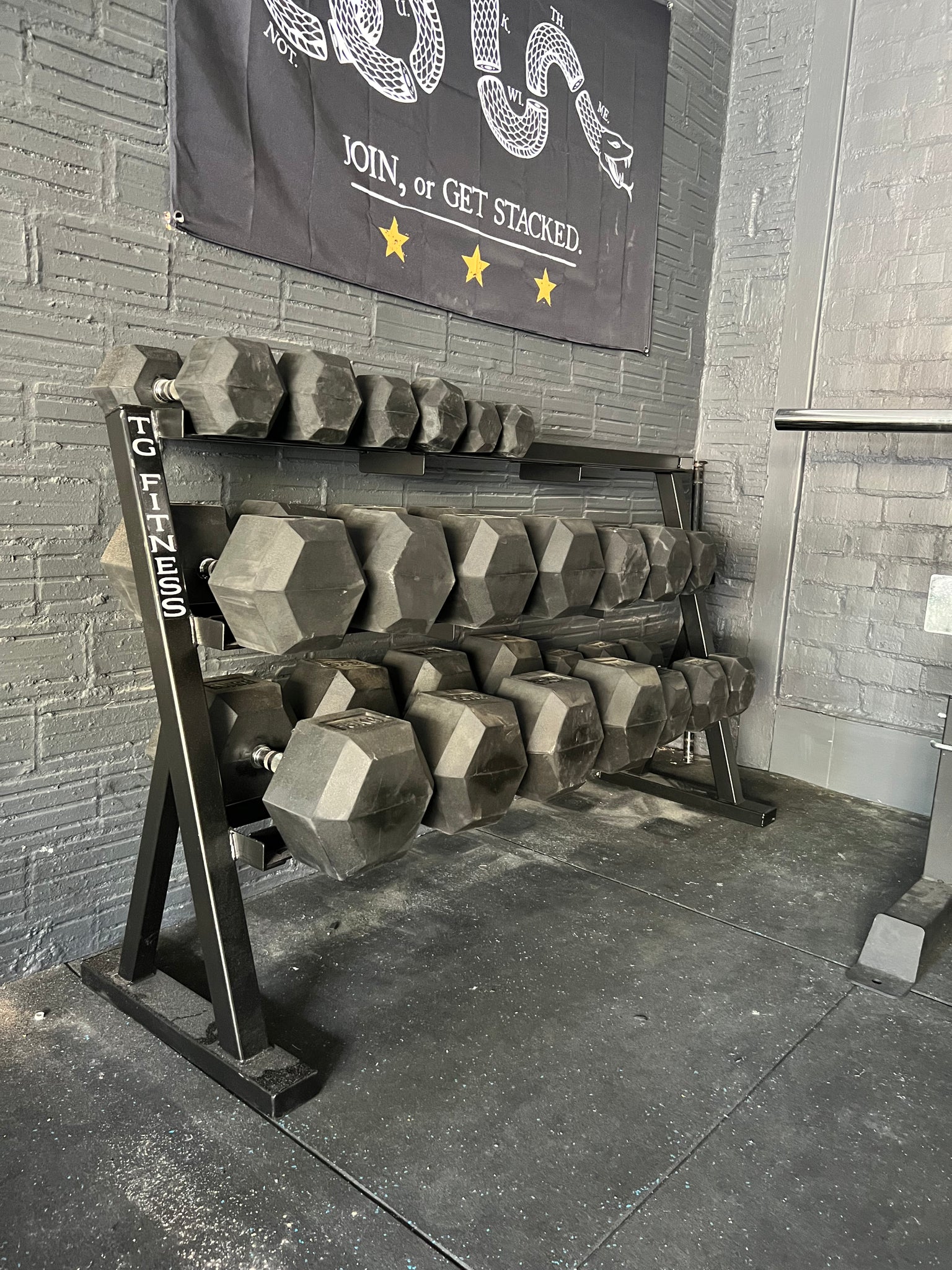Collecter Rack Tg Dumbbell Rack – TG Fitness
